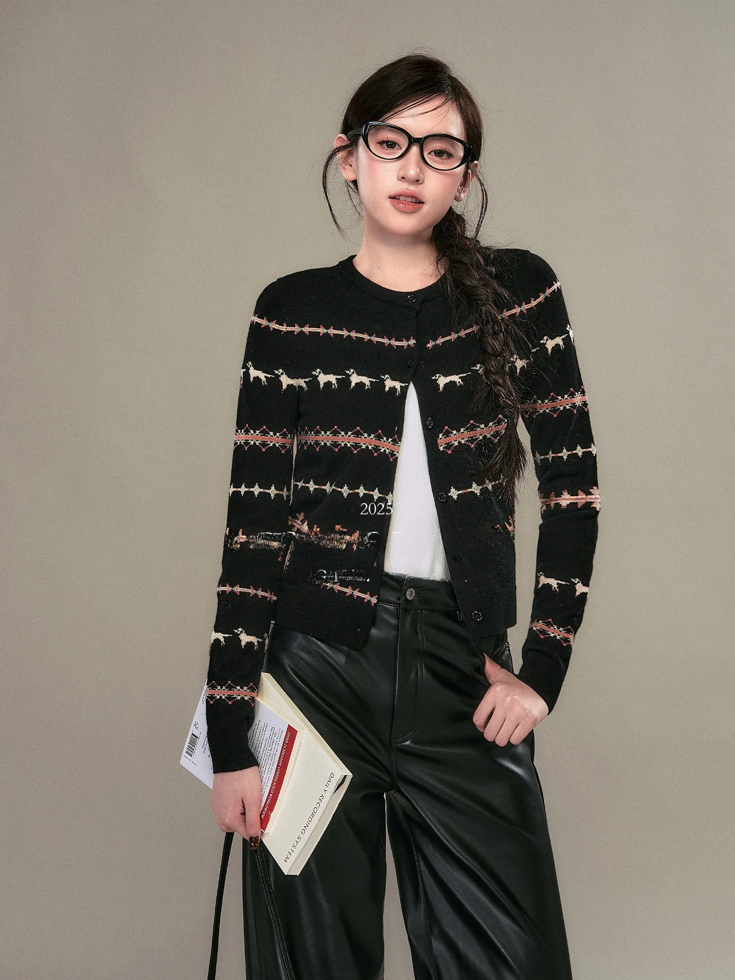 

Вязаный кардиган OIOI E с цветочным узором, женский свитер Aosphere, мягкая верхняя одежда с длинными рукавами и круглым вырезом