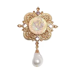Classic Vintage Palace Baroque Pearl Angel Brooch Pin Female Luxury Niche Creative Pendant Badges Jewelry for Lady