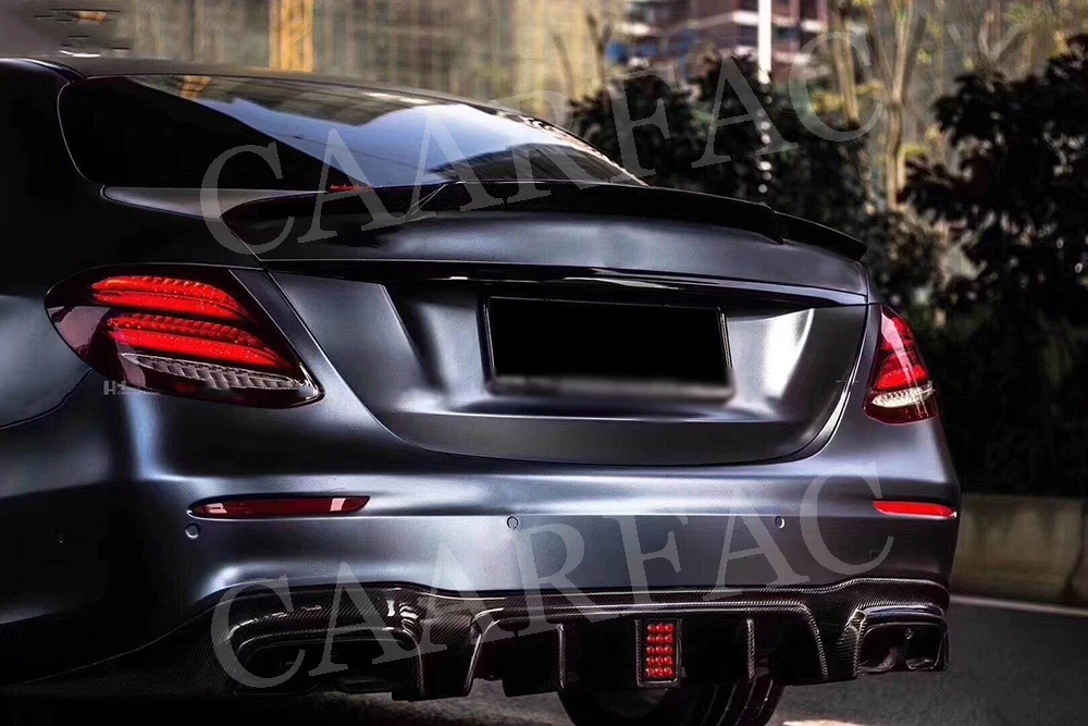 

Carbon Fiber Material Trunk Boot Spoiler Wing for Mercedes Benz E Class W213 E200 E300 E400 E550 Sedan 2017-2019