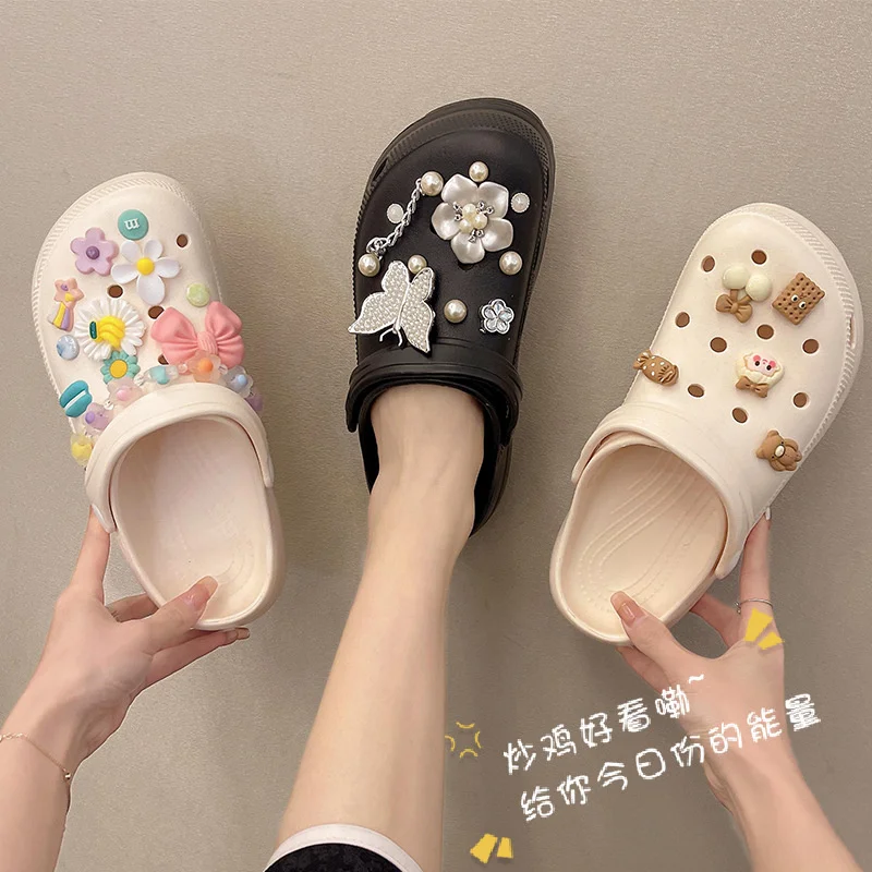 Summer Women Slippers Shoes With Charms Jewelry Garden Shoes Wedges Platform Sandals Antiskid Female Clogs Flip Flops For Woman