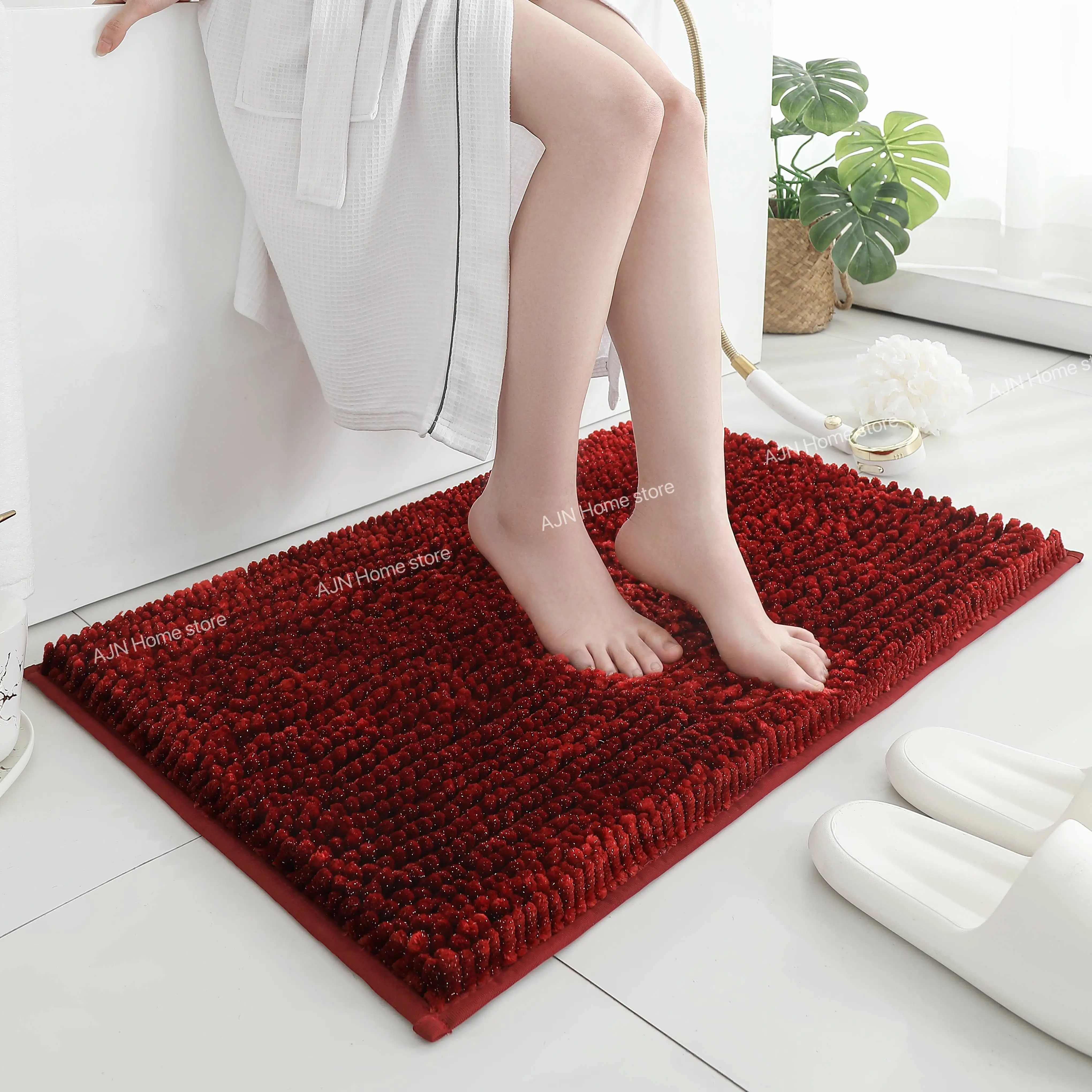 

New Year Christmas Super absorbent and soft touch with anti-slip Microfiber luxurious Bathroom Chenille sliver bath mat