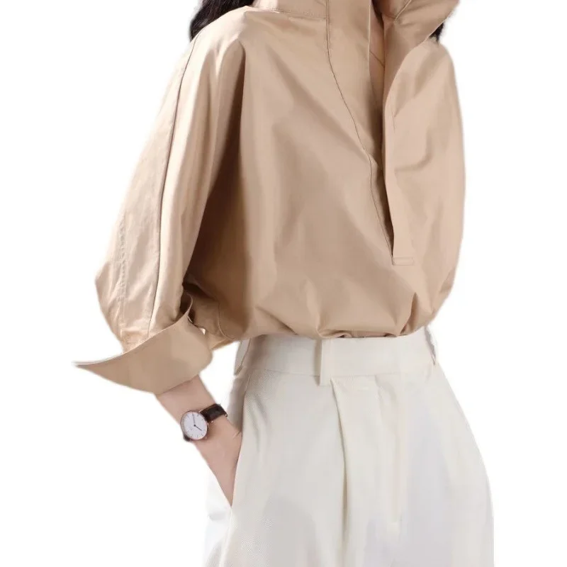 2024 أوائل الخريف نمط جديد النسخة الكورية العثة السابع كم قميص المرأة فضفاضة تناسب الوقوف طوق قميص أبيض قمة عصرية