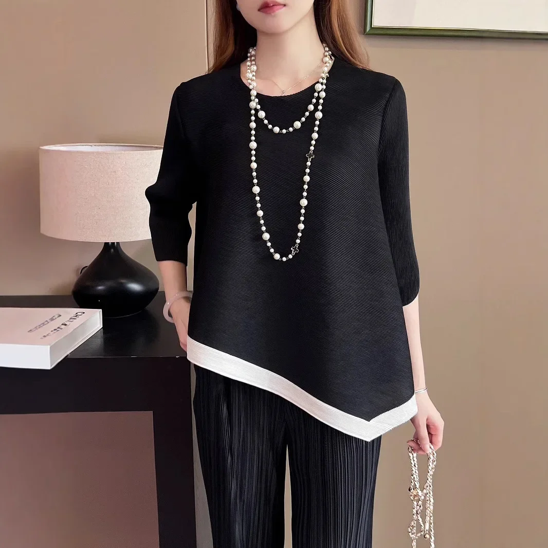 

YUDX Pleated Color Block T Shirt For Women Round Collar Full Sleeve Irregular Hem Loose Versatile New 2025 Spring Tops