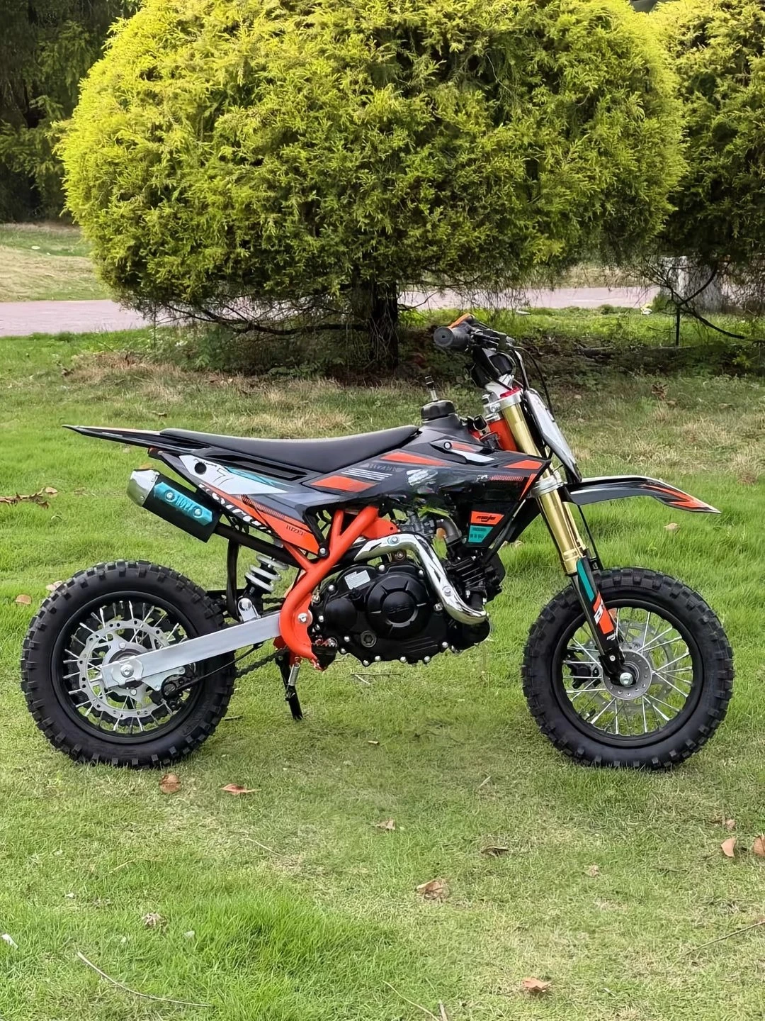 

Внедорожный мотоцикл двухколесный мотоцикл бесступенчатый внедорожный мотоцикл объемом 125 куб.см