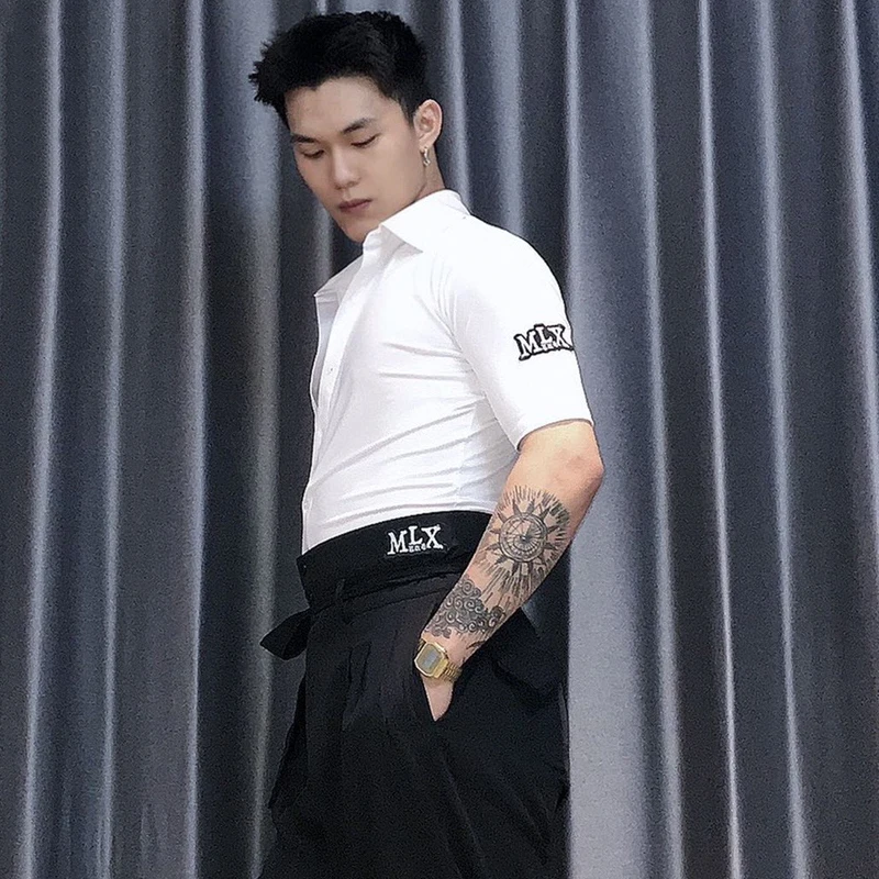 Hauts de danse latine pour hommes, chemises à manches courtes et col en v, robe Chacha Rumba Tango, vêtements de pratique latine pour salle de bal, nouvelle collection, DQS13243