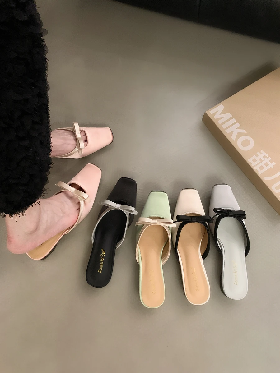 

Summer New Women Slipper Fashion Shallow Slip On Mules Shoes Flat Soft Heel Outdoor Dress Sandal Shoes Lazy Beach Slides Loafers