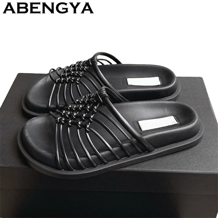 

Narrowband Woven Hollow Thick Soled Punk Slippers Women Round Toe Slip on Loafers Slippers Summer Outdoor Casual Beach Slippers
