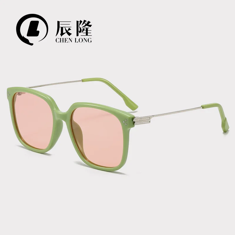 Nuevo tipo Retro coreano TrendgmSunglasses mujer influenciador en línea marco grande protección UV gafas de sol polarizadas MenTR2305