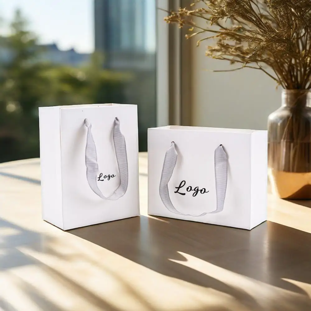 

50pcs/lot Personalized Logo White Paper Tote Bag With Gray Ribbon Custom Shopping Bags Wedding Party Gift Bags Bulk with Handles
