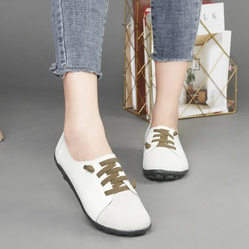 

Casual All-match Women's Single Shoes Low-top Comfortable Breathable Student Shoes Korean Version of The Trend Lace Bean Shoes