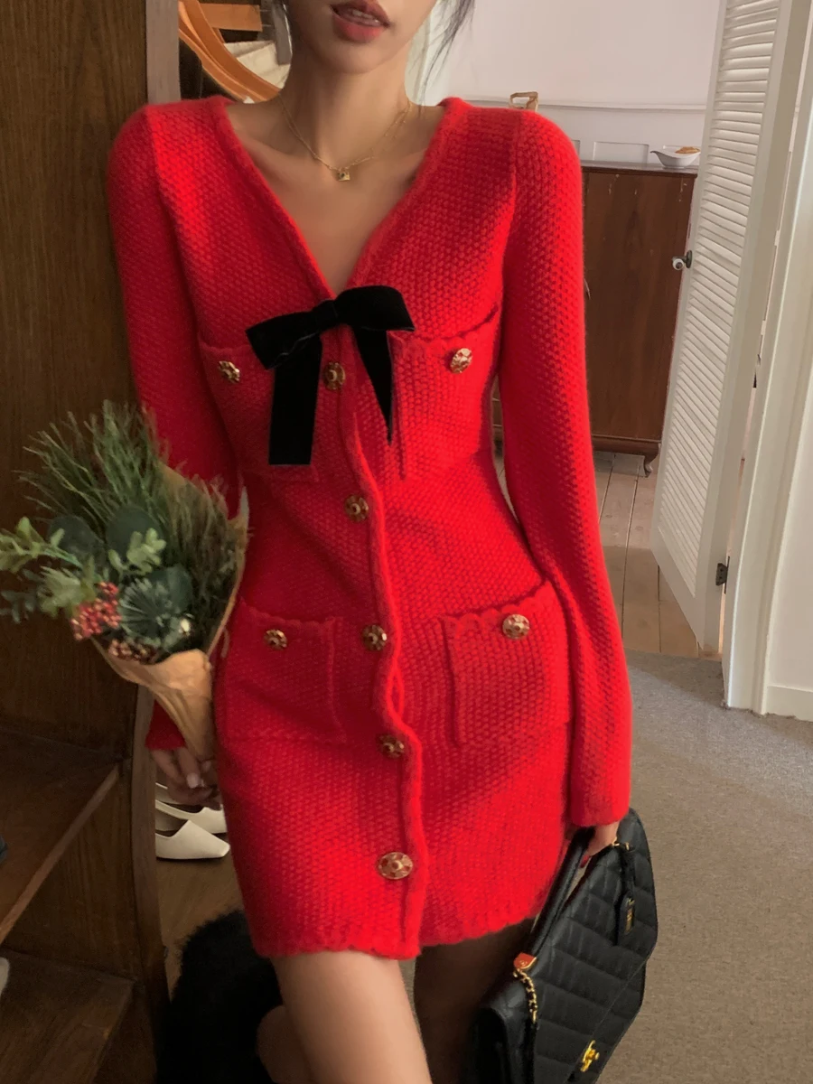 レッドロングスリーブニットワンピース レディース 秋冬 ハイウエスト スリムフィット ショート丈ニットスカート Vネック Aラインワンピース アースストア