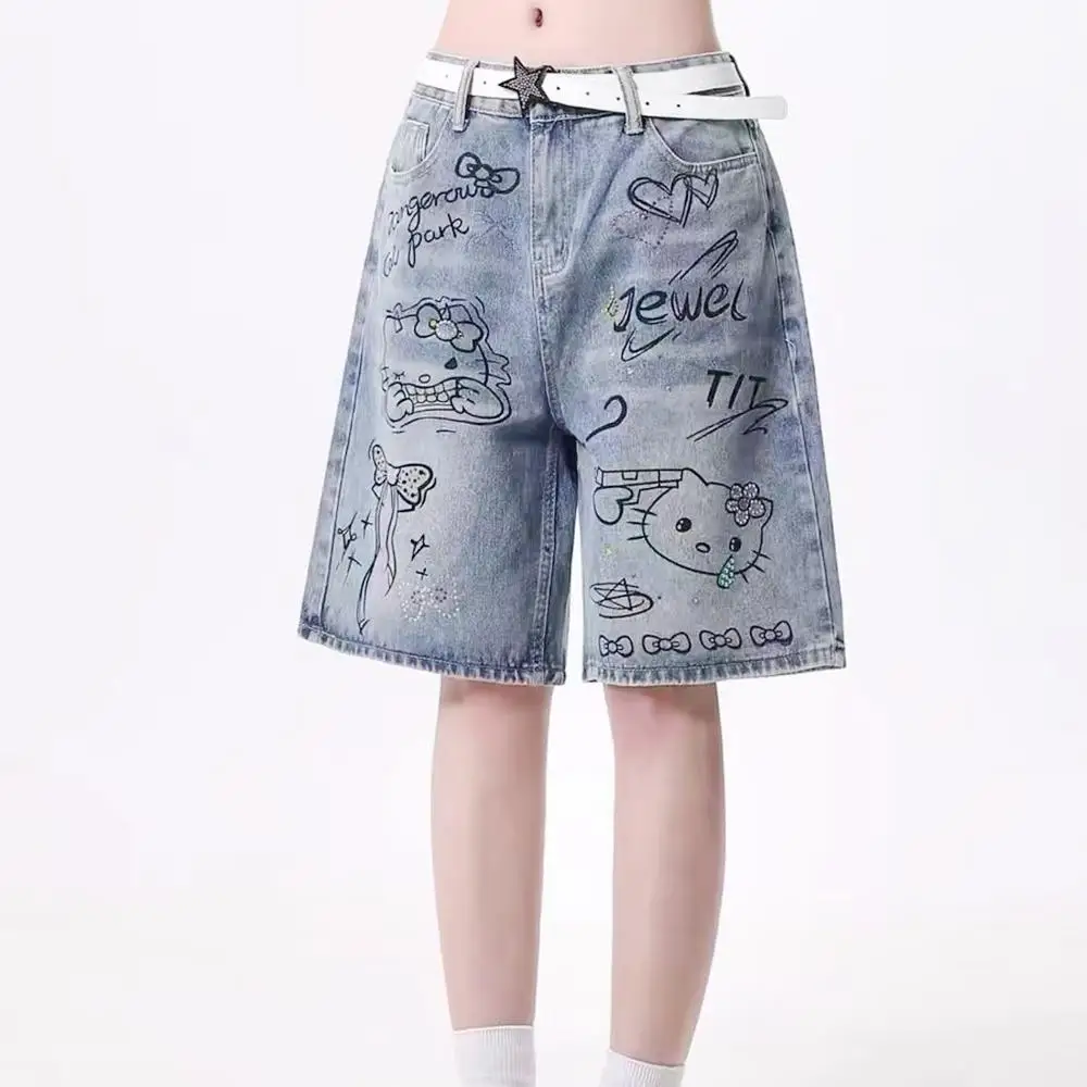2025 Y2K Hello Kitty Pantaloncini jeans estivi da donna Pantaloncini per ragazze calde Sanrio Cartoon femminile Nuovi pantaloni medi dritti a gamba larga larghi