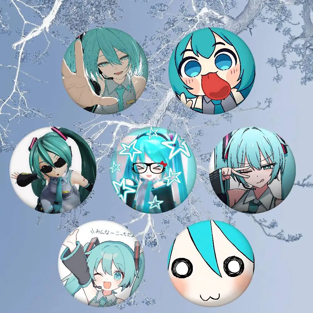 Cute M-Miku Kawaii Enamel Pins Handmade Round Brooch L Killer Yagami Light Cosplay Badge Backpacks Jewelry Gifts