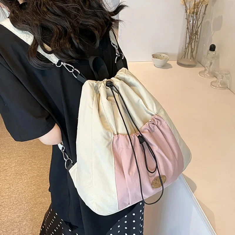 2024 New Casual Portable Pleat Bucket Commuter Schoolbag Canva Backpack Good Quality Women Large Capaci  Fashion Travel Backpack