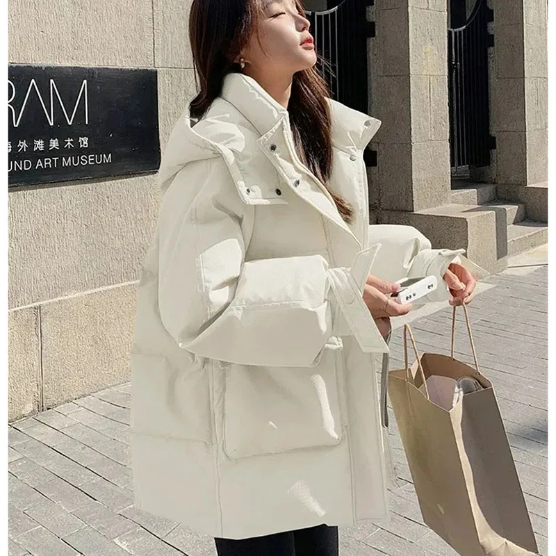 Autunno Inverno Donna Breve Imbottiture Cappotto di Cotone 2025 Donna Maniche Lunghe Parka Outwear Retro Lady Giacca imbottita in Cotone Allentato con Cappuccio