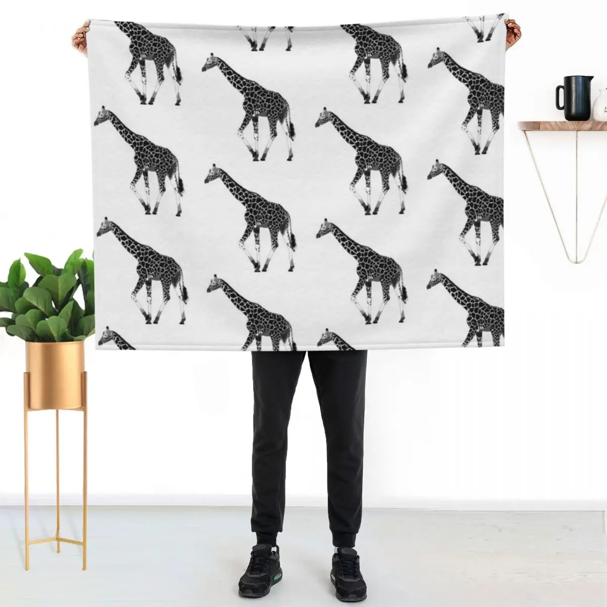 

Monochrome Giraffe Throw Blanket No Pilling Soft Warm Blanket for Bed