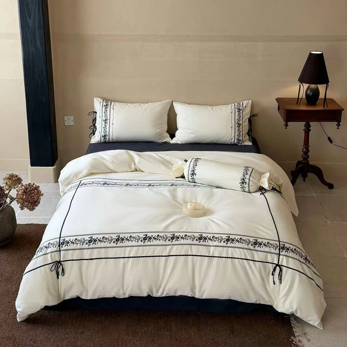 100% 100S Long-staple Cotton Embroidery Bedding Set Twin Queen King Size Duvet Cover Single Double Bed Bedsheet Pillowcase
