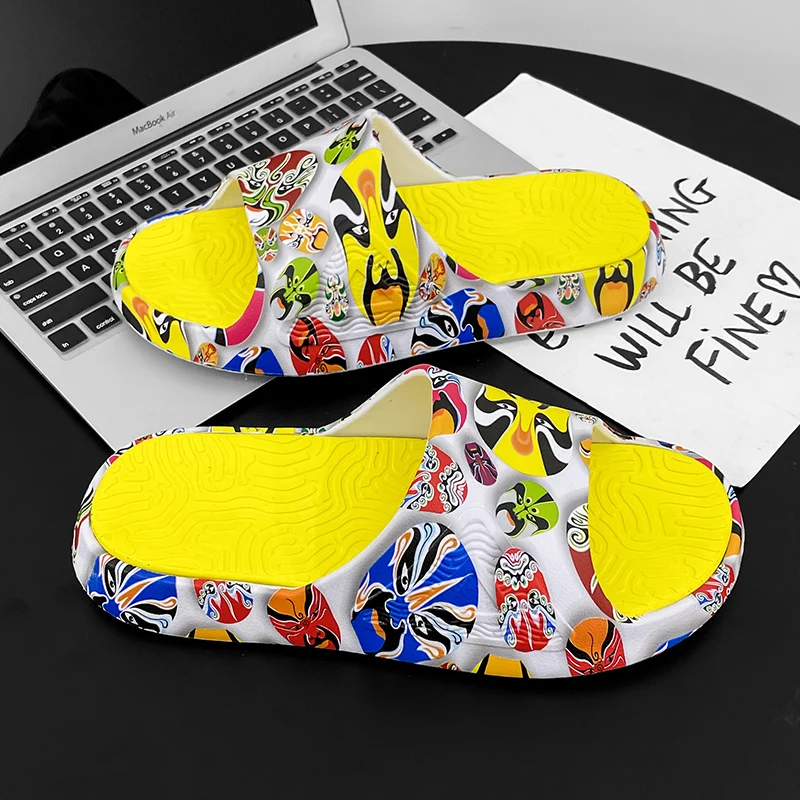 Men's Slippers Personalized Slippers Men's Anti-slip Outdoor Sandals EVA Thick Soled Home Flip Flops Men's Beach Shoes 2023 New