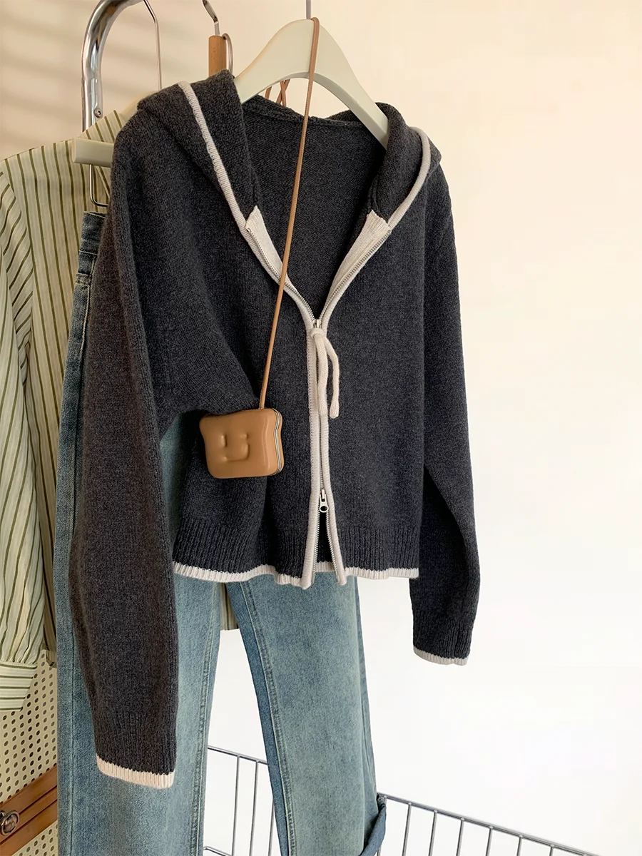 

Early autumn navy collar cashmere sweater coat women's autumn new cashmere knit cardigan