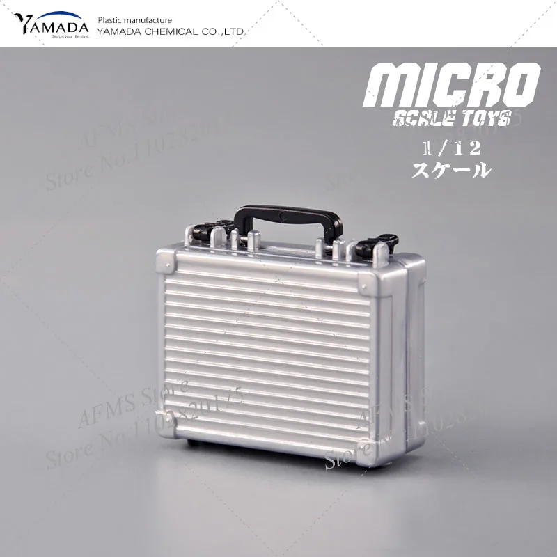 ‌ Akcesoria do scenek: walizka, aktówka, pudełko na figurki żołnierzy w skali 1/12, pasujące do figurek akcji 6-calowych.