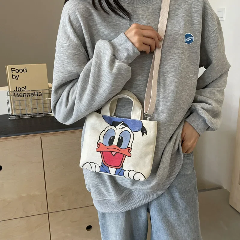 

Disney Mickey Mouse Cute Cartoon Canvas Messenger Bag Women's Fashion Mobile Phone Shoulder Bag Lipstick Key Coin purse Wallet