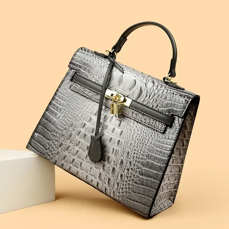 

Elegant Leather Messenger Bag For Women Crossbody Shoulder Handbag By Famous Designer Luxury Brand Ladies Classic
