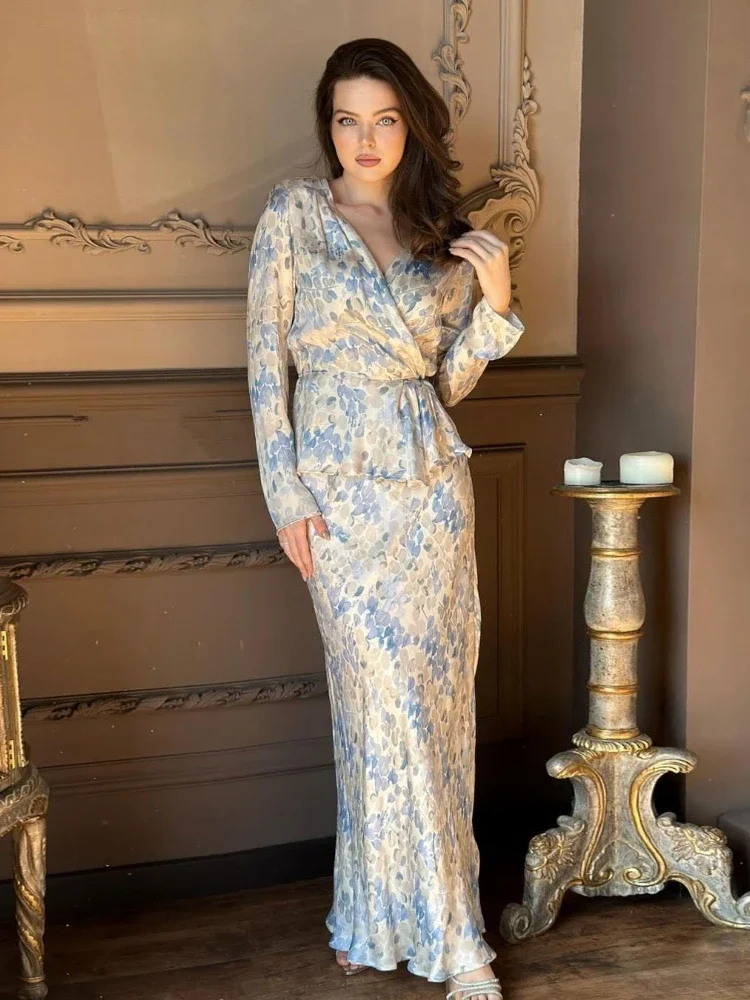 

Temperament Luxury Casual Female Muslim V-neck Long Sleeve Tie Wave Edge Slim Length Dress 2-piece Party Premium Printed Trend