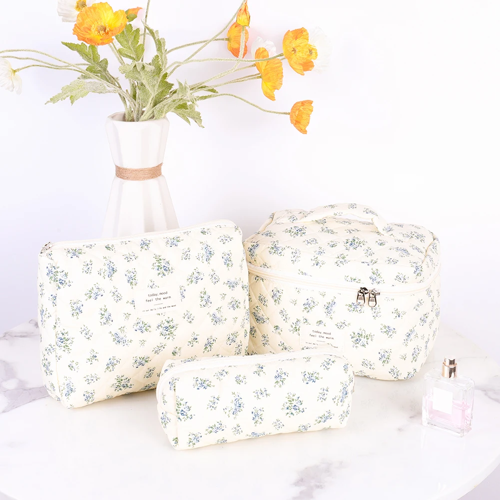 3 قطعة حقيبة ماكياج مبطن منظم مستحضرات التجميل حقيبة سعة كبيرة مخزن للمكياج حقيبة مستحضرات التجميل حقيبة صغيرة حقيبة سفر في الهواء الطلق