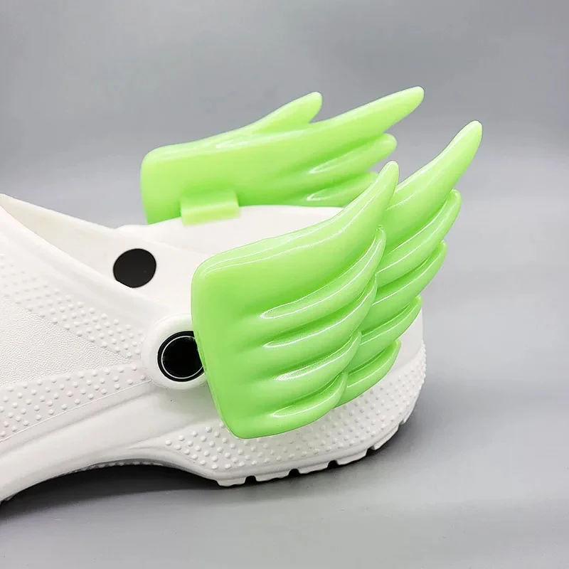 1Pair Fashion Angel Wings shoe DIY decoration For sandals Charms Design DIY All-match Shoe Accessories Men/Women shoe Decoration