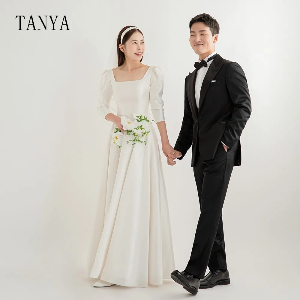 Elegant Square Collar Satin Wedding Dress With Long Puffy Sleeves Simple A Line Floor Length Korean Style Bridal Gown G4824