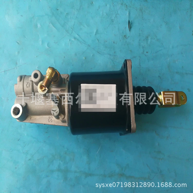 

Dongfeng Tianlong automobile clutch booster assembly 1608010-T0502