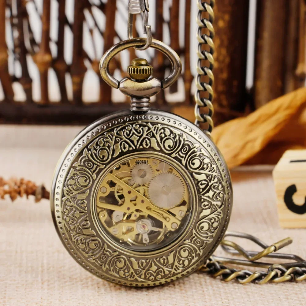 Retro Bronze Train Steampunk Mechanical Pocket Watch Men Metal Pendent Chain Classic Hand-Wind Vintage Pocket Fob Filp Watches