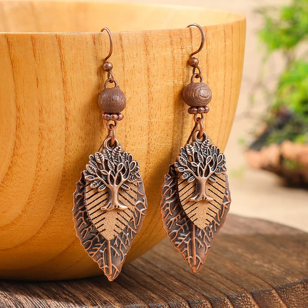

Vintage Bohemian Brown Geometric Leaf Earrings for Women Creative Ethnic Wooden Alloy Drop Earrings Female Vacation Jewelry
