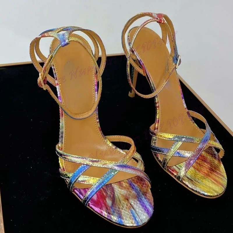 Sandálias coloridas de cinta de tornozelo aberto para mulheres, sapatos redondos, salto alto Stiletto, sapatos de festa à noite, 2024