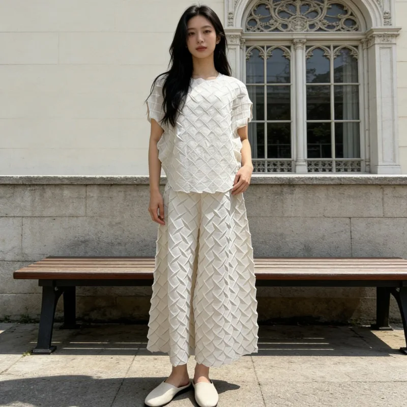 

Miyake Hand-Pleated Women's T-Shirt 2026 Summer New Top Straight-Leg Pants Set Casual Lightweight Stretch Plus Size Clothing