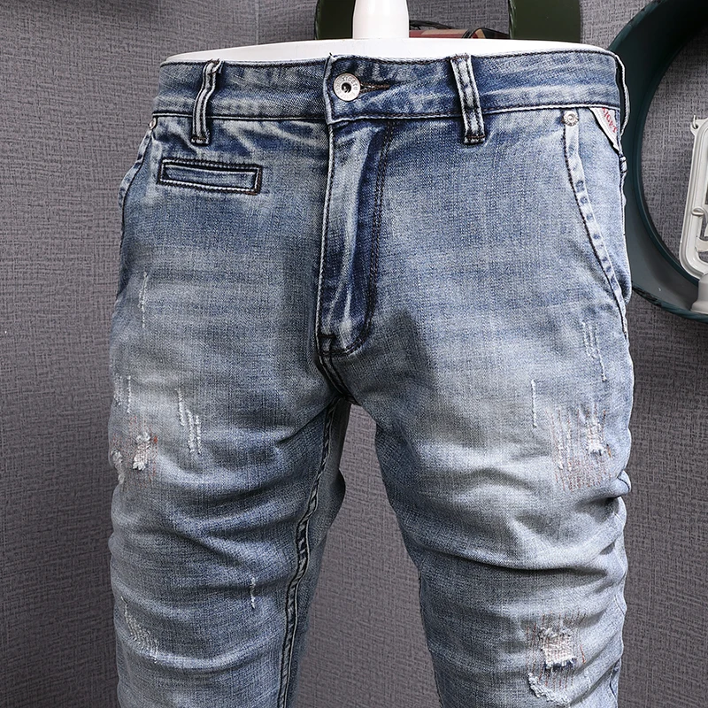 Fashion Designer Men Jeans High Quality Retro Light Blue Elastic Slim Fit Ripped Jeans Men Printed Vintage Denim Pants Hombre