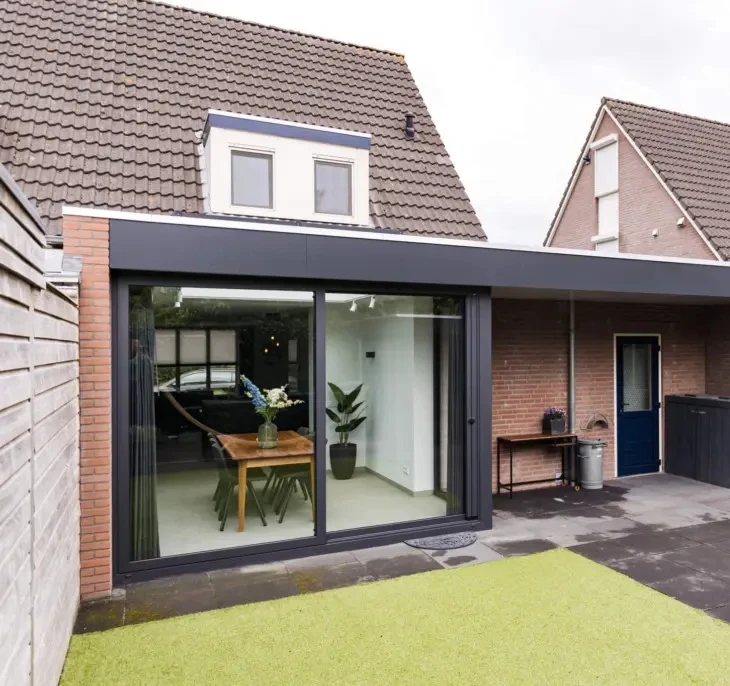 

Weatherproof and Heat Insulated Aluminum Glass Sliding Door Triple Glazed Screen Sliding Doors for Home Villa Large Slide Doors