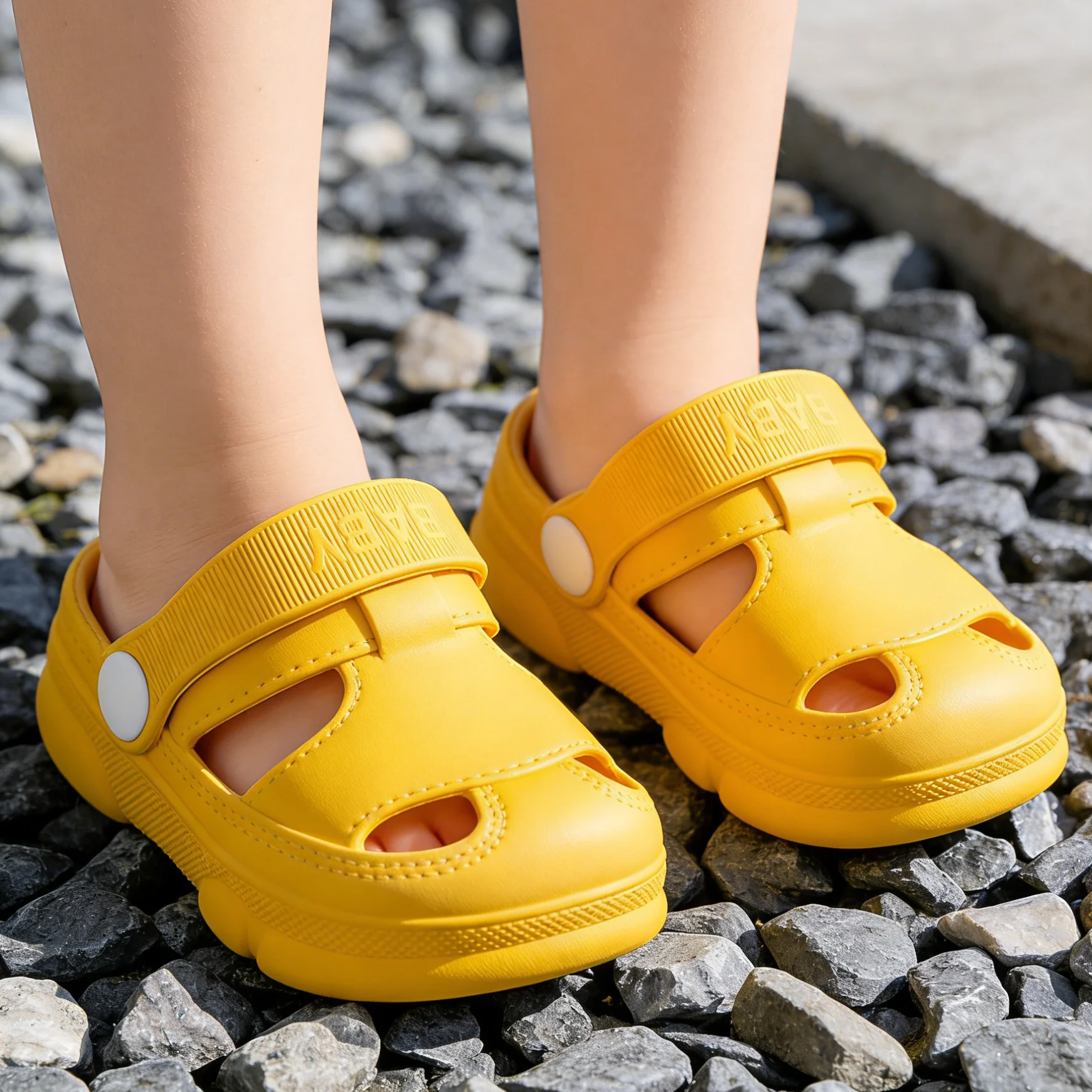 

Детская повседневная обувь ​ Сандалии, пляжная обувь, летняя обувь из искусственной кожи для девочек, противоскользящая дышащая обувь синего и розового цвета, размер 18-35