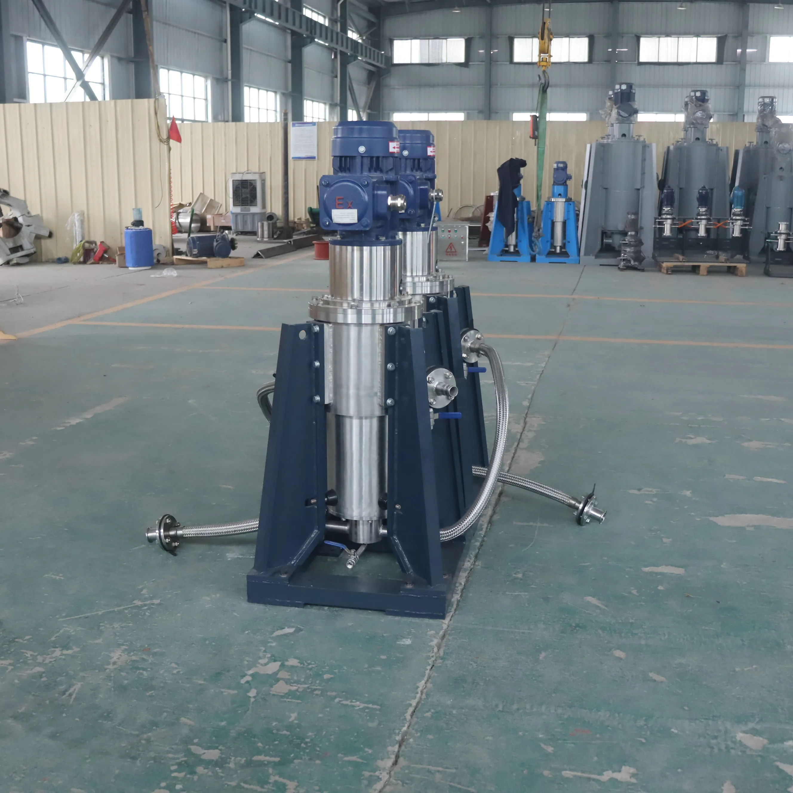 Industrial centrifugal extractors for separation and extraction equipment Filter centrifuges