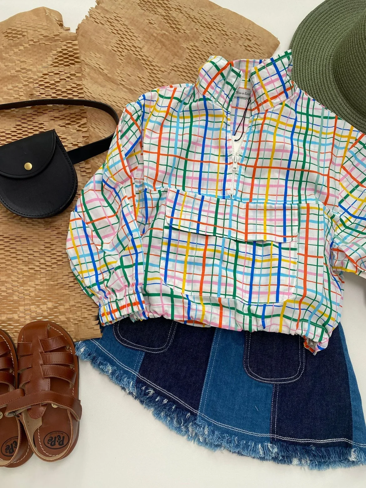 

Jenny&Dave Spot 2023 Spring/Summer New Children's Wear Rainbow Plaid Pure Cotton Sun Protection Pullover for Boys and Girls Wind