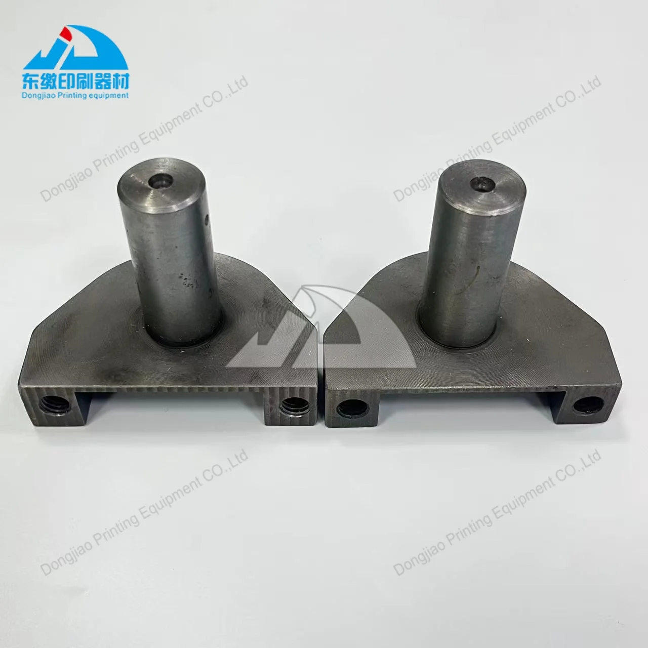 

Printing Machinery Spare Parts Bracket for Komori Offset Printing Machine Spare Parts 1 Pair Best Quality Bearing Holder