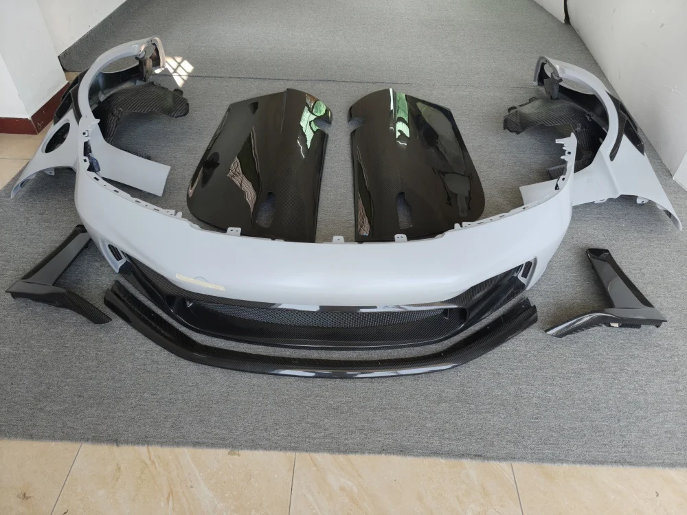 

New Condition Carbon Fiber Front Bumper Mudguard Body Kit for Porsche 992 911 Retrofit Upgrade GT3RS Model
