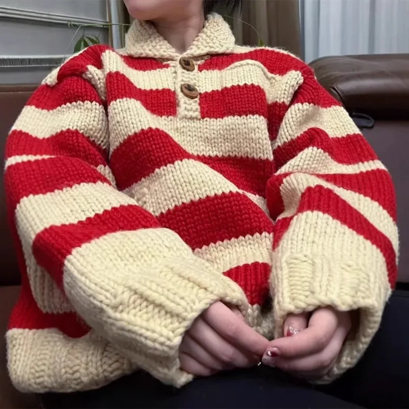 

Open Collar Thick Knit Sweater Trend Christmas Style Contrasting Striped Red Sweater for Women in Autumn and Winter Semi