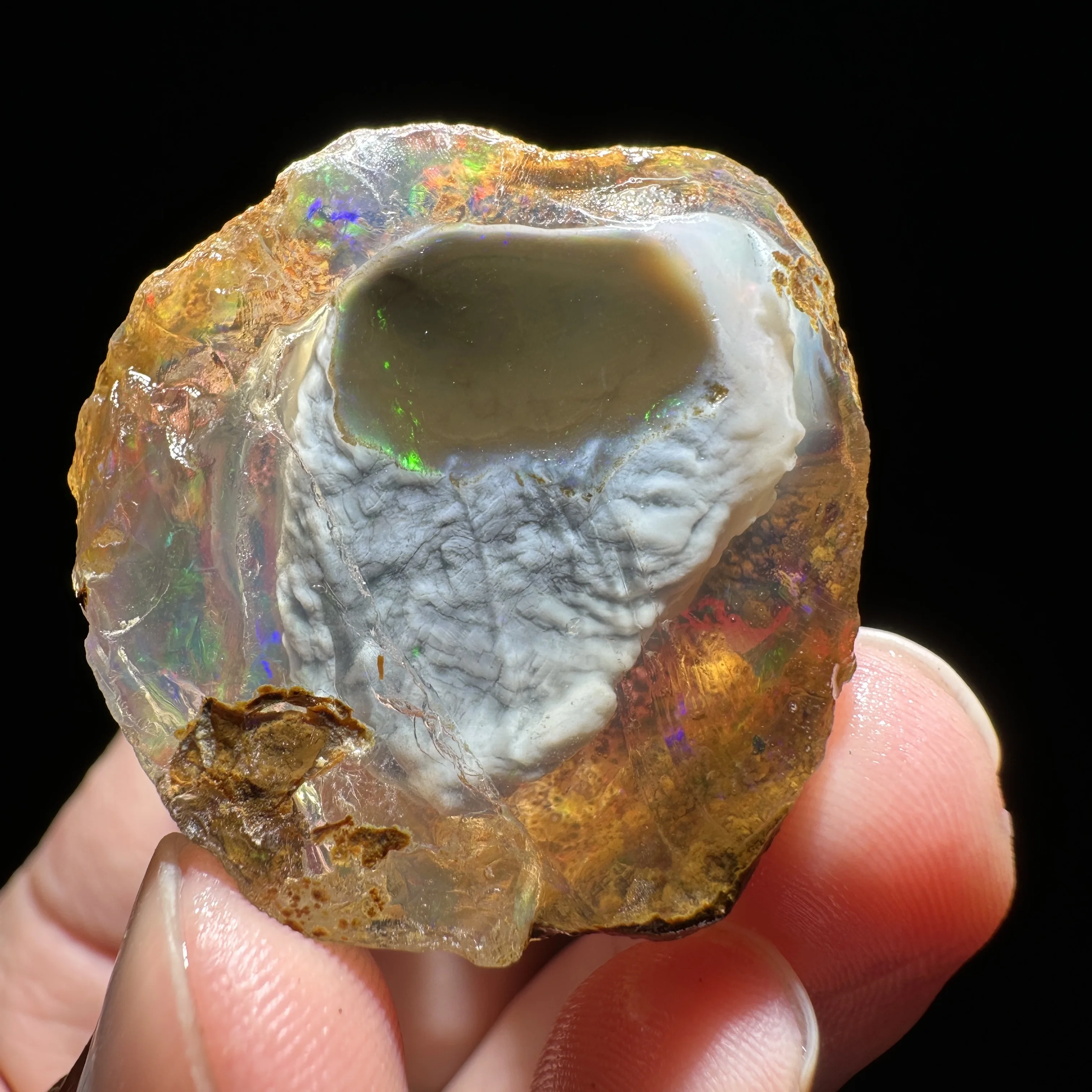 

Natural Colorful Ethiopia Opal Mineral (Need In Water) Healing Stone Crystals Gemstone Shooting Under Lighting