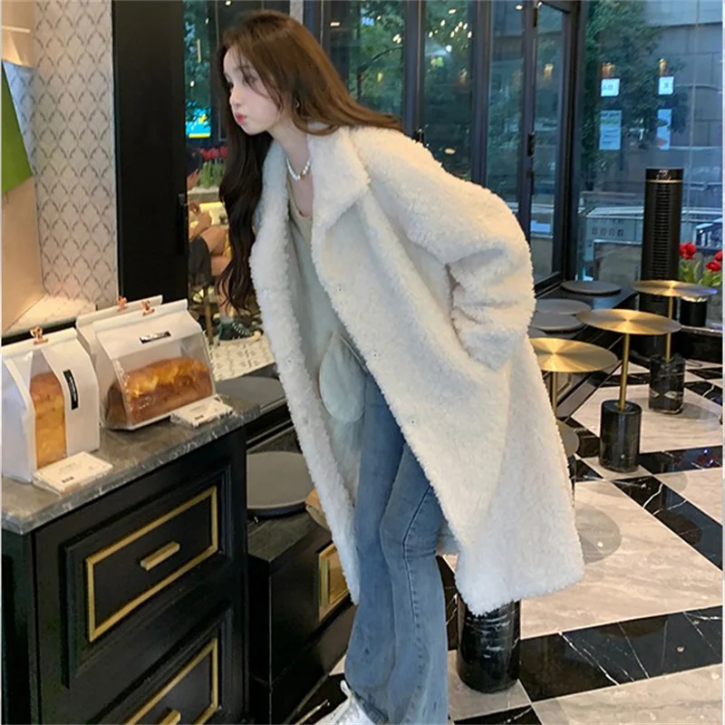 Women's Soft And Comfortable Thermal Fur Coat Luxury Lamb Fur Coat Long Style Designed 100% All-wool Winter Cold Prevention Coat