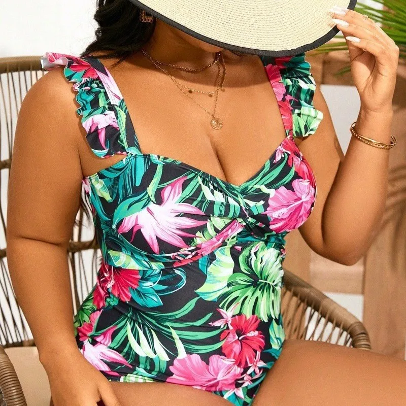 Рисунок 4 - Купальник с рюшами 202