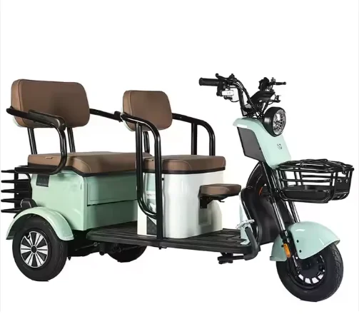 

Экологичный многофункциональный электромотоцикл с плавным ходом и большим багажным отсеком, мощностью 500 Вт и скоростью 25 км/ч.