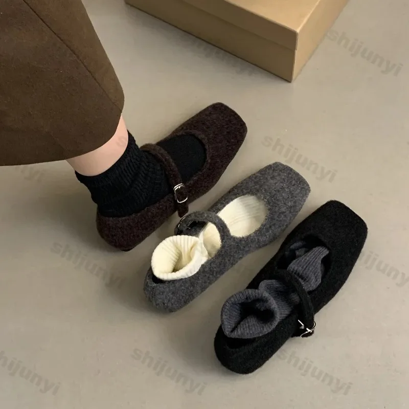 New 2024 Fashion Square Toe Fleece Flet Ballet Flats Woman Autumn Winter Warm Wool Mary Jane Shoes Ladies Elegant Plush Loafers