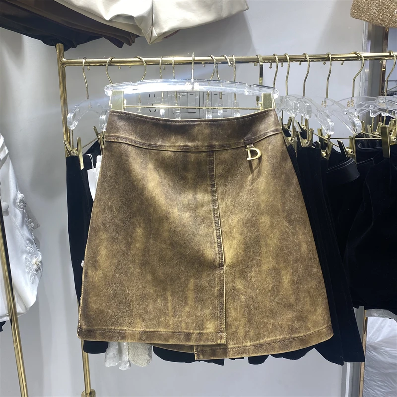 تنورة نصف جلد PU بمزاج متطور لخريف المرأة، تنورة قصيرة جديدة للفتيات الحارة بتصميم عتيق عالي الخصر على شكل حرف a #2