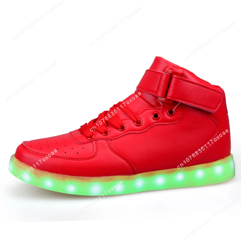 2024 Trump sepatu lampu olahraga LED atas tinggi untuk anak laki-laki pertunjukan tari jalanan Sneakers Panel kulit cermin wanita bercahaya